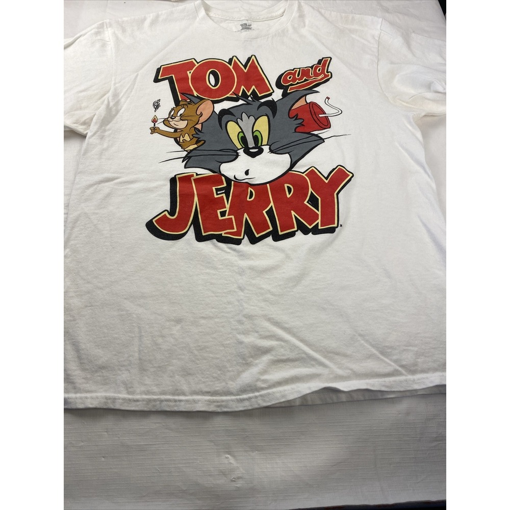 Tom And Jerry‎ Graphic Print TShirt Short Sleeve Size Large Cartoon